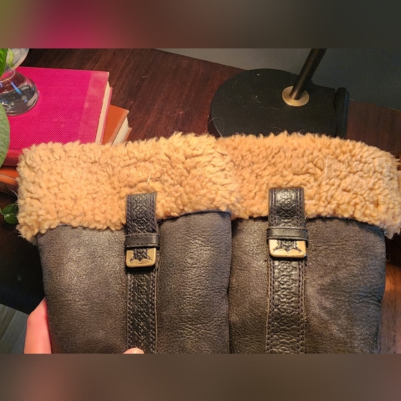 Ugg Locarno - Picture 2 of 6